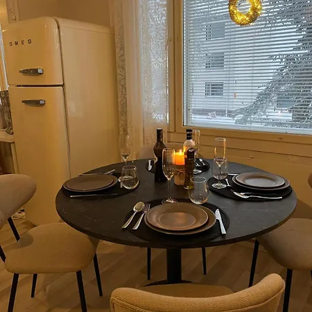 4-person Aurora