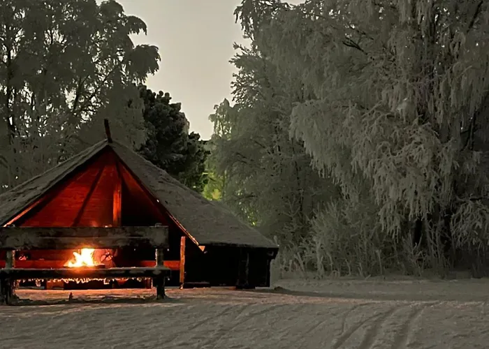 4-person Aurora Rovaniemi